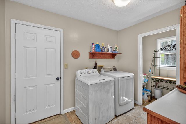 2073 Crystal Springs Road, Danville, KY 40422