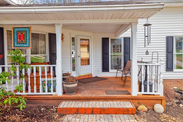 2073 Crystal Springs Road, Danville, KY 40422