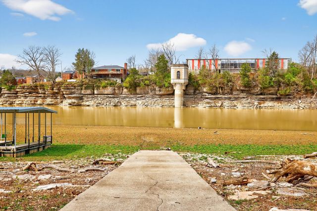 2073 Crystal Springs Road, Danville, KY 40422