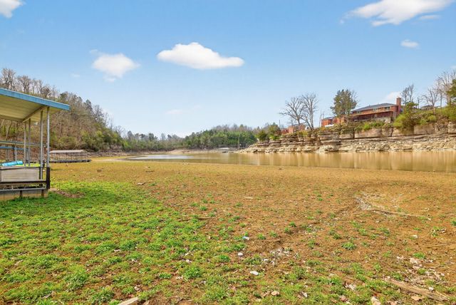 2073 Crystal Springs Road, Danville, KY 40422