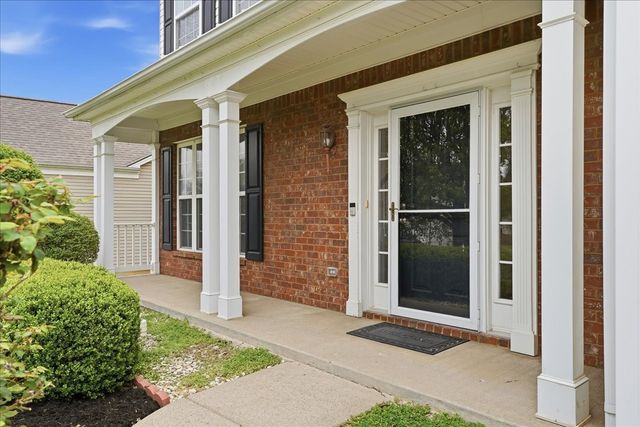 1725 Eagle Trace Dr, Mount Juliet, TN 37122