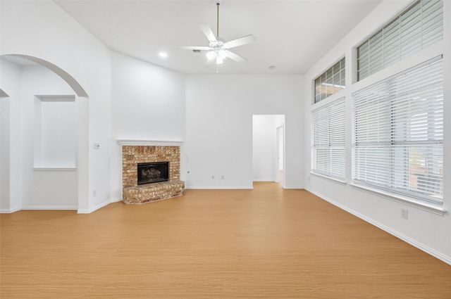 4524 Via Ventura, Mesquite, TX 75150