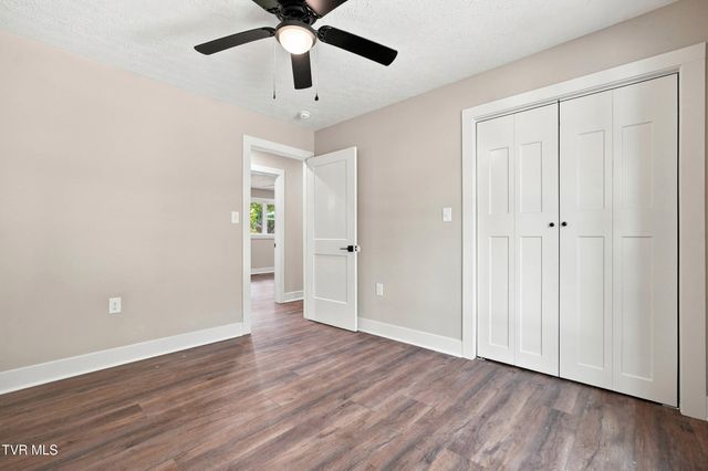 2016 Arlington Drive, Kingsport, TN 37663