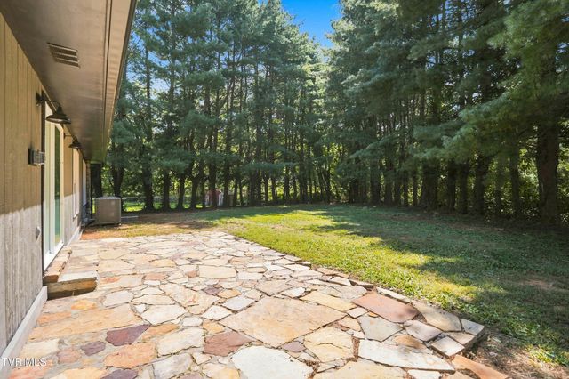 2016 Arlington Drive, Kingsport, TN 37663