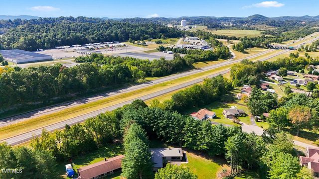 2016 Arlington Drive, Kingsport, TN 37663