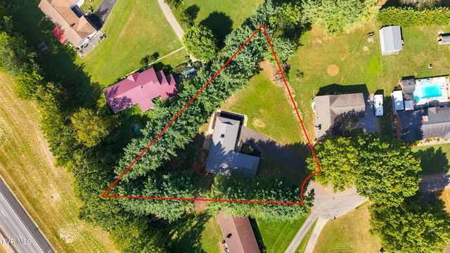 2016 Arlington Drive, Kingsport, TN 37663