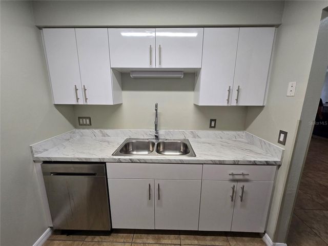 4878 S SEMORAN BOULEVARD 1508, Orlando, FL 32822