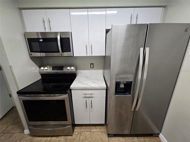 4878 S SEMORAN BOULEVARD 1508, Orlando, FL 32822