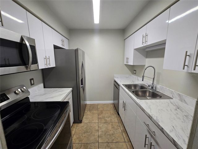4878 S SEMORAN BOULEVARD 1508, Orlando, FL 32822