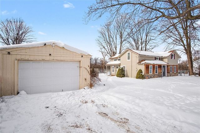 49 Summer Sky Drive, Henrietta, NY 14623