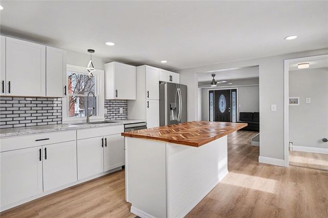 49 Summer Sky Drive, Henrietta, NY 14623