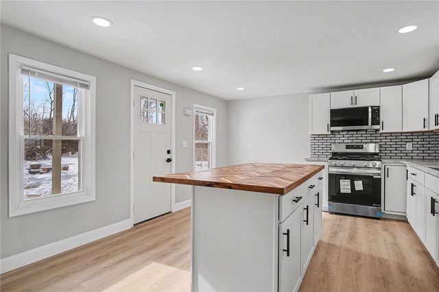 49 Summer Sky Drive, Henrietta, NY 14623