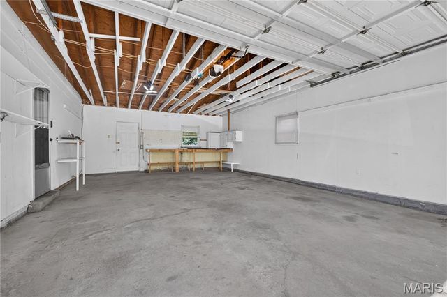 5421 Valleyside Lane, St Louis, MO 63128