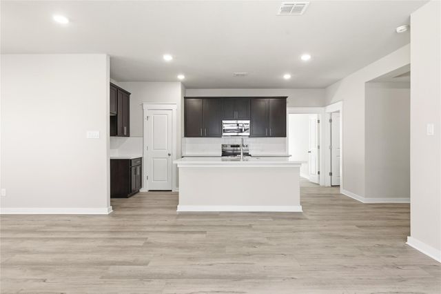 204 Hazy View RD, San Marcos, TX 78666
