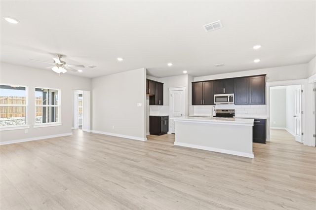 204 Hazy View RD, San Marcos, TX 78666