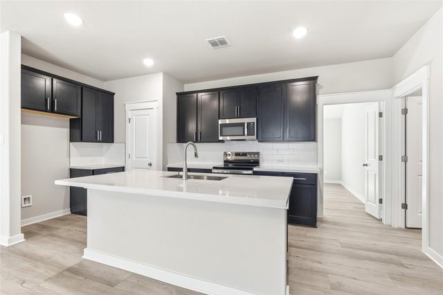 204 Hazy View RD, San Marcos, TX 78666