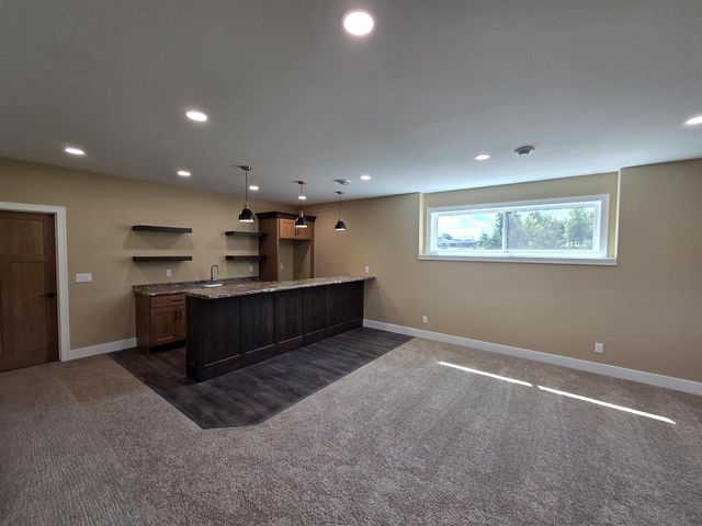 N7091 Still Point Trail, Pardeeville, WI 53954