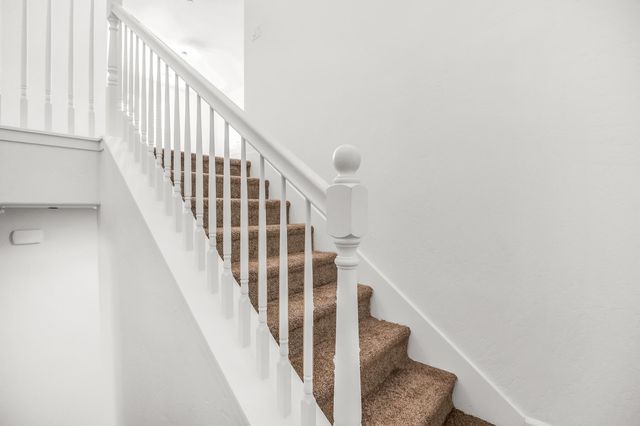 6216 W Oriole Court, Visalia, CA 93291