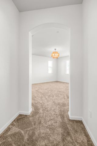 6216 W Oriole Court, Visalia, CA 93291