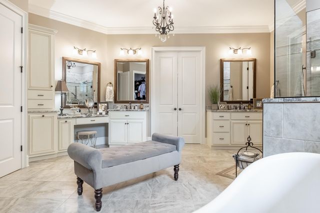 410 Clear Canyon Drive, Hixson, TN 37343