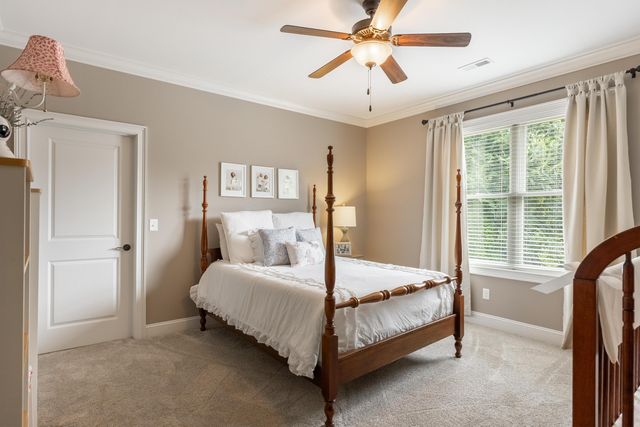 410 Clear Canyon Drive, Hixson, TN 37343