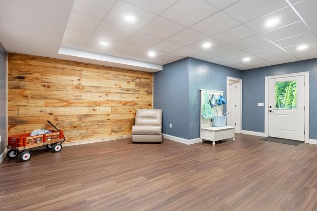 410 Clear Canyon Drive, Hixson, TN 37343