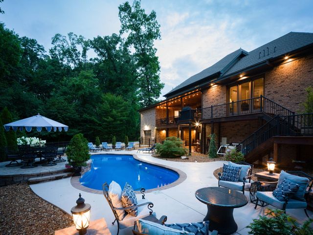 410 Clear Canyon Drive, Hixson, TN 37343