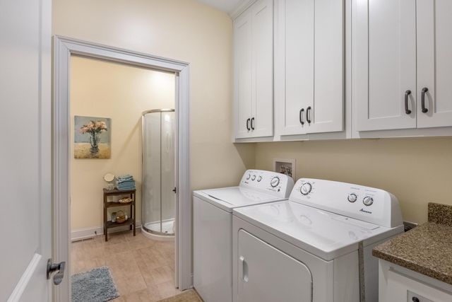 410 Clear Canyon Drive, Hixson, TN 37343