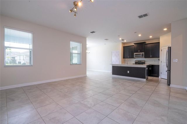 3043 BEAVER CREEK DRIVE, Kissimmee, FL 34746