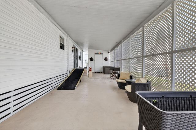 53009 Del Rio, Boynton Beach, FL 33436