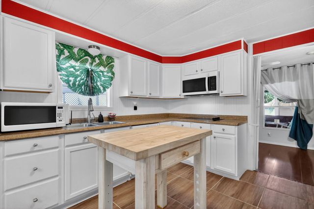 53009 Del Rio, Boynton Beach, FL 33436