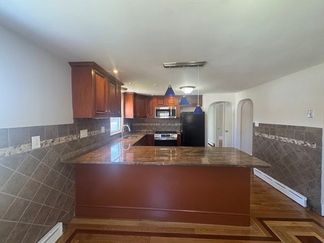 34 Booth St 2, Quincy, MA 02169