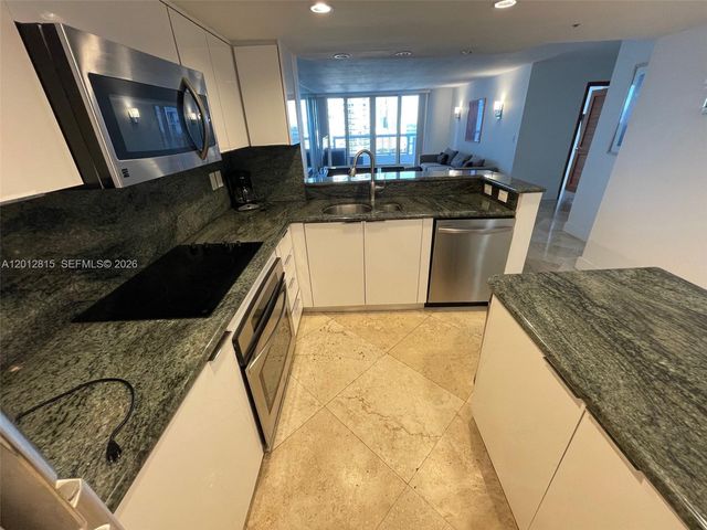 1717 N Bayshore Dr A-2548, Miami, FL 33132