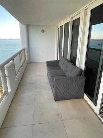 1717 N Bayshore Dr A-2548, Miami, FL 33132
