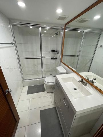1717 N Bayshore Dr A-2548, Miami, FL 33132