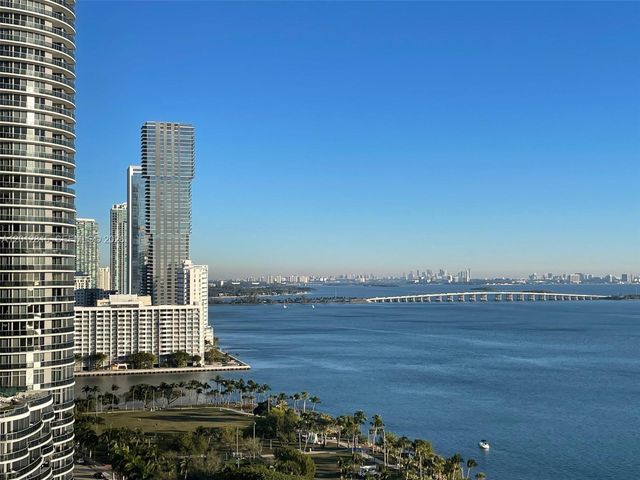 1717 N Bayshore Dr A-2548, Miami, FL 33132