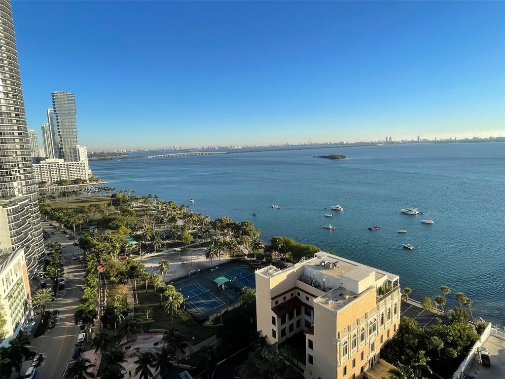 1717 N Bayshore Dr A-2548, Miami, FL 33132