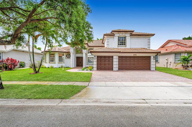 13790 NW 20th St, Pembroke Pines, FL 33028