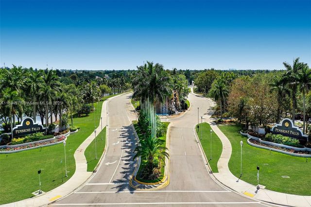 13790 NW 20th St, Pembroke Pines, FL 33028