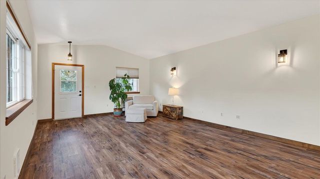 35318 N Dalton Rd, Deer Park, WA 99006