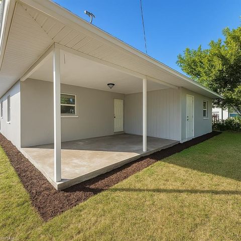 5453 11th AVE, Fort Myers, FL 33907