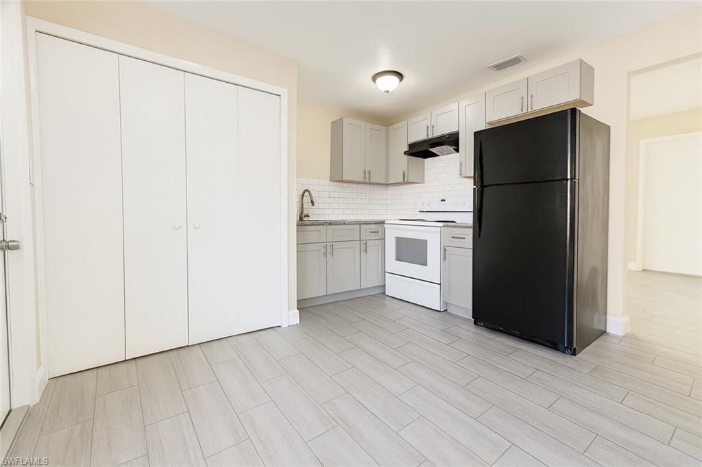 5453 11th AVE, Fort Myers, FL 33907