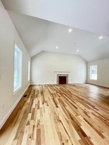 309 Southwest Road, Canterbury, NH 03224
