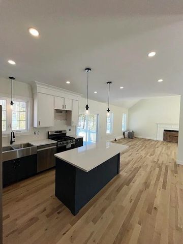 309 Southwest Road, Canterbury, NH 03224