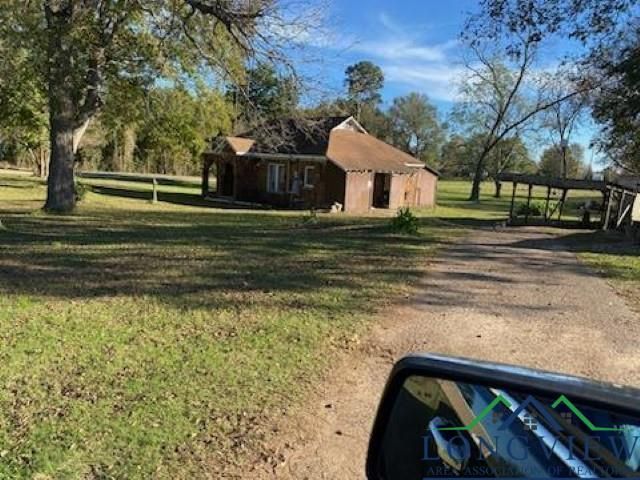 1156 Crabapple Rd, Big Sandy, TX 75755