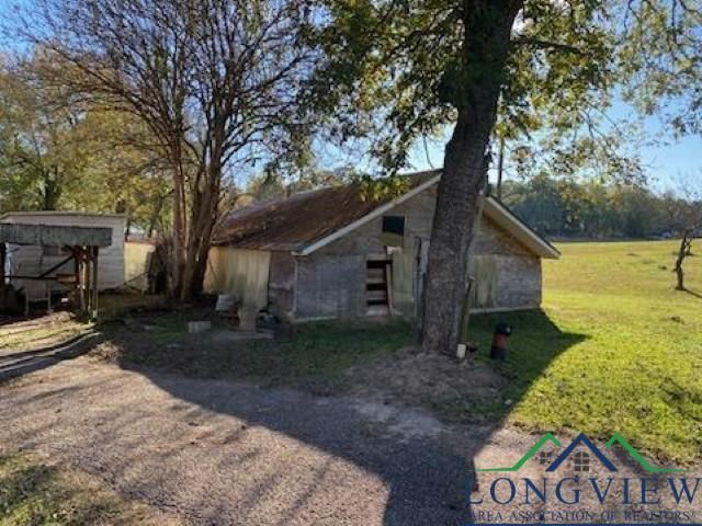1156 Crabapple Rd, Big Sandy, TX 75755