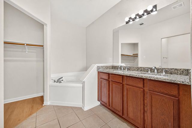 16203 Silver Wing Lane, Hockley, TX 77447