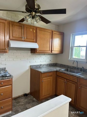 38 Ridge Road 4, Naugatuck, CT 06770
