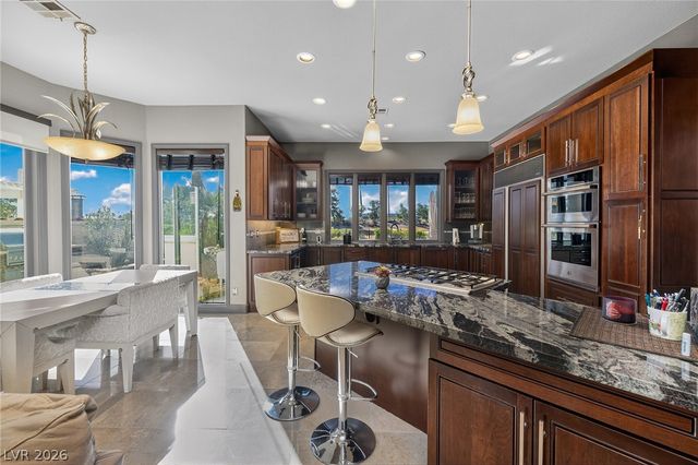 8721 Double Eagle Drive, Las Vegas, NV 89117