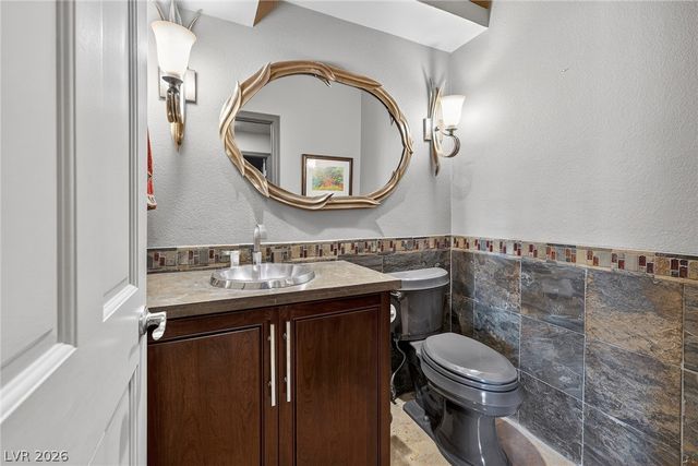 8721 Double Eagle Drive, Las Vegas, NV 89117